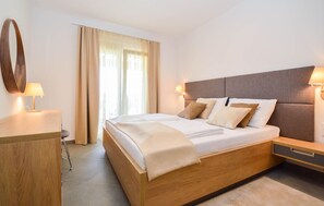 1 bedroom, travel cot, free WiFi - Lovely apartment in Medulin with house sea view (Medulin)