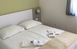 2 bedrooms, free WiFi - Cozy apartment in Medulin (Medulin)