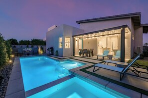 Pool - Brand New! Chic, Gated & Safe. Family & Pet Friendly, Sleeps 9 with Rec. Room… (Indio)