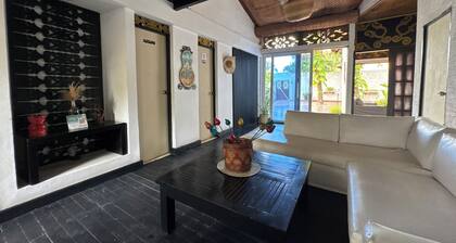 Auaecoco Hotel