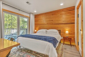 4 Schlafzimmer, Bügeleisen/Bügelbrett, WLAN, Bettwäsche