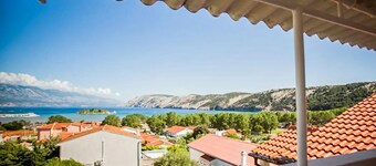 1 bedroom lovely home in Lopar