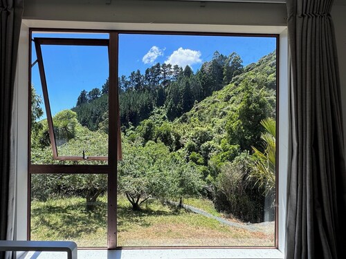 Rustic cottage on 37 private hectares - digital detox retreat