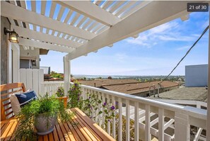 Property grounds - Detached Modern ADU Ocean Views (San Diego)
