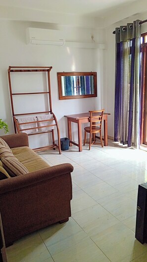 Room - Amani Lakeside (Panadura)