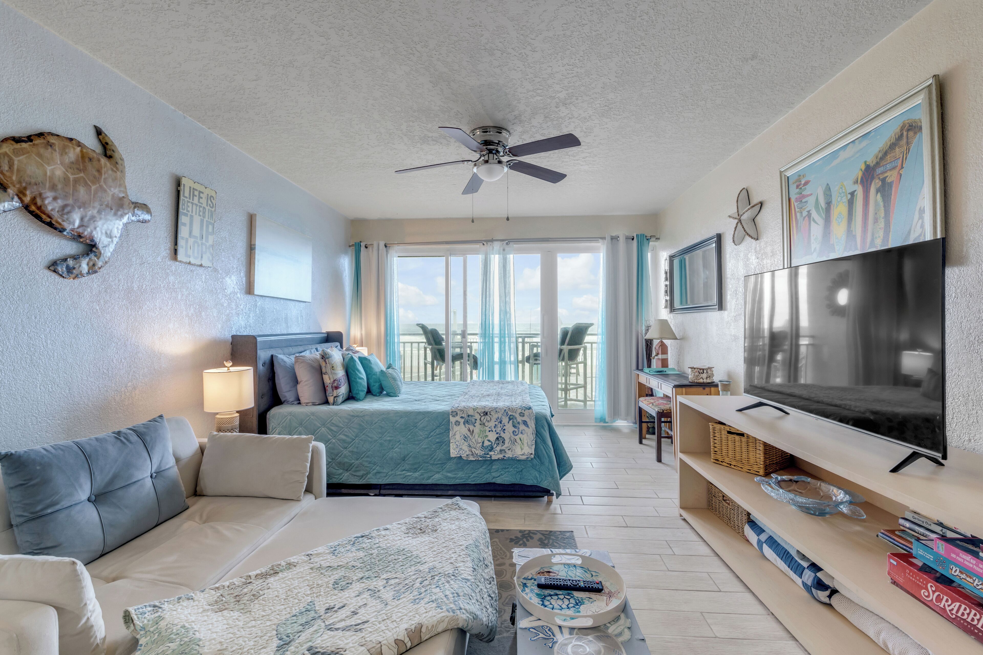 1 soverom, strykejern/-brett, internettilgang og sengetøy