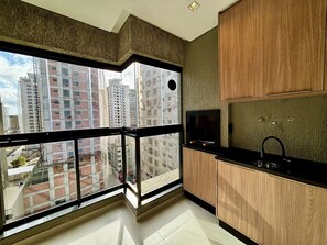 Apartamento básico | Sacada