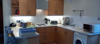 Situated down a tree lined, no through road. Close to shops and restaurants.