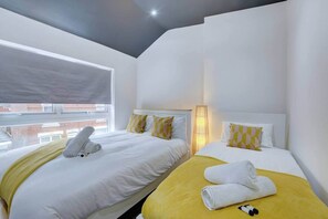 4 Schlafzimmer, Bügeleisen/Bügelbrett, WLAN, Bettwäsche