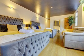 2 Schlafzimmer, Bügeleisen/Bügelbrett, WLAN, Bettwäsche