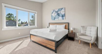 Modern 4-Bedroom Home Near Chinook Mall and Downtown with Private Garage!