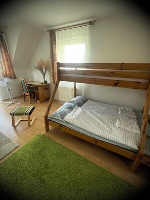 1 makuuhuone, silitysrauta/-lauta, Wi-Fi, vuodevaatteet