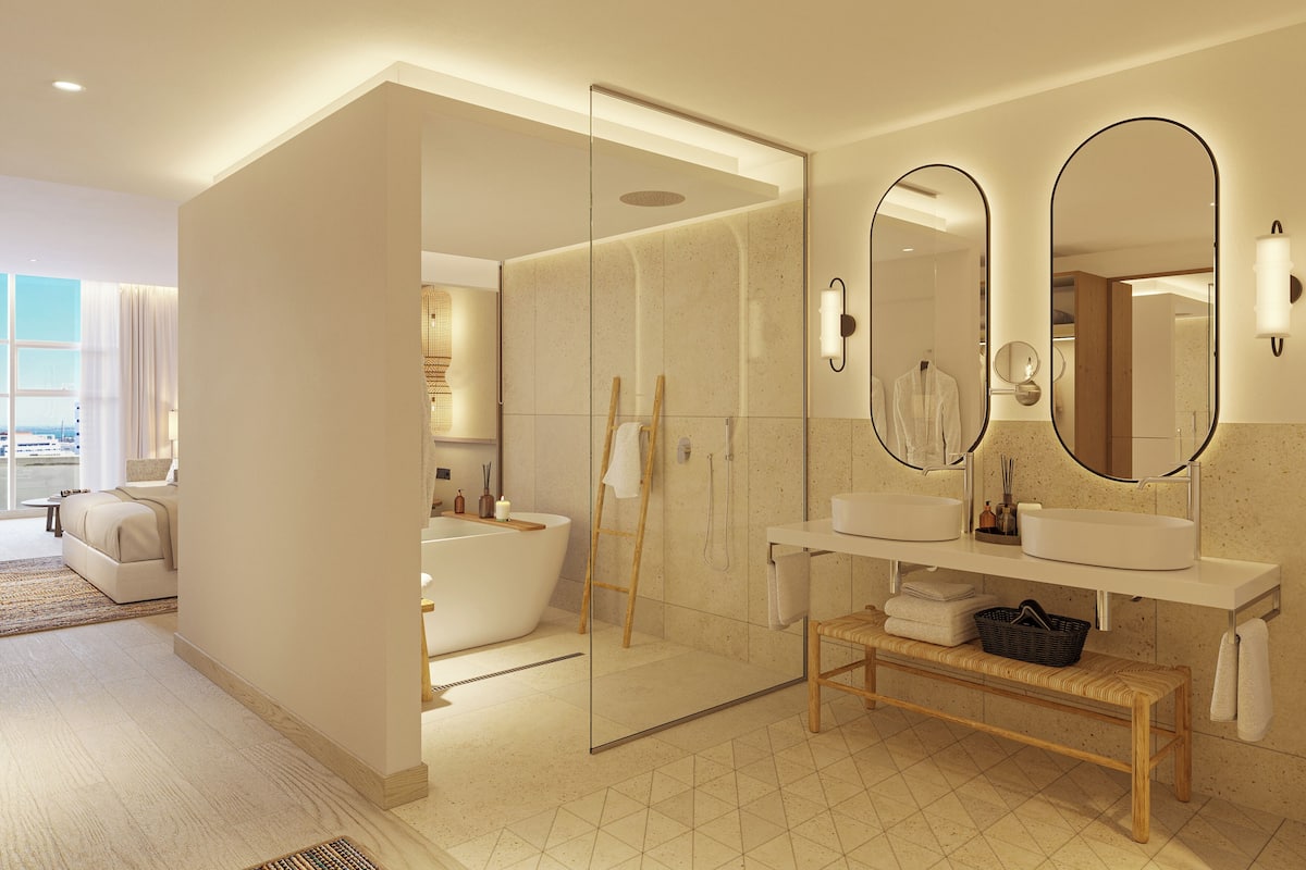 In-room safe, free WiFi