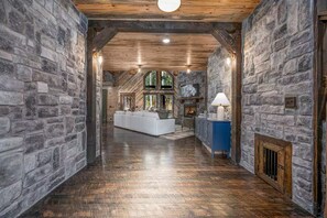 Interior - Outdoor Theater, Hot Tub, Sauna, Cold Plunge (Broken Bow)