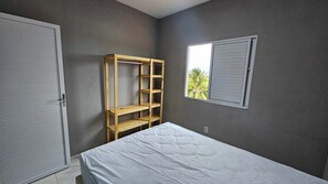 2 bedrooms, desk, iron/ironing board, WiFi - Wind Paradise 2 in Prea near Rancho do Kite and Jeri (Preá - CE)