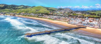NEW One block from beach!