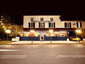 Restaurant - hostellerie des voyageurs (Bonson)