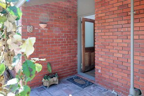 Exterior detail - Retreat on Hitchcock; 3 bedroom, 2 bathroom, pet friendly, central Barwon Heads w Parking (Barwon Heads)