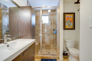 Hair dryer, towels - 2 Mi to Ski Resort! Hot Tub Haven in Breckenridge (Breckenridge)