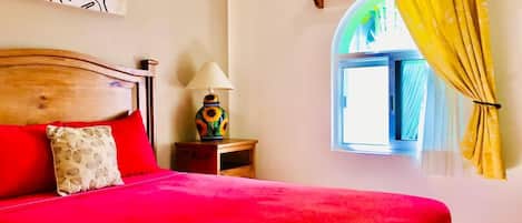 2 habitaciones, wifi gratis y ropa de cama