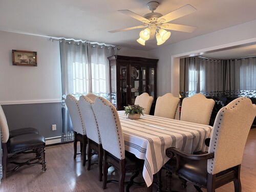 Spacious 5 Bedroom Dover House