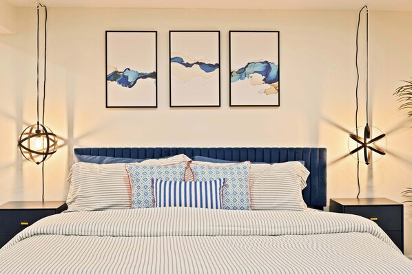 4 bedrooms, desk, iron/ironing board, travel crib