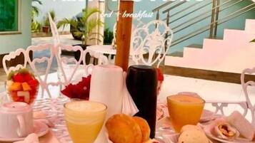 Free daily full breakfast