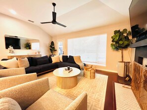 Living area - 4BR San Antonio Home w/ Private Pool Family-Friendly Stay. (San Antonio)