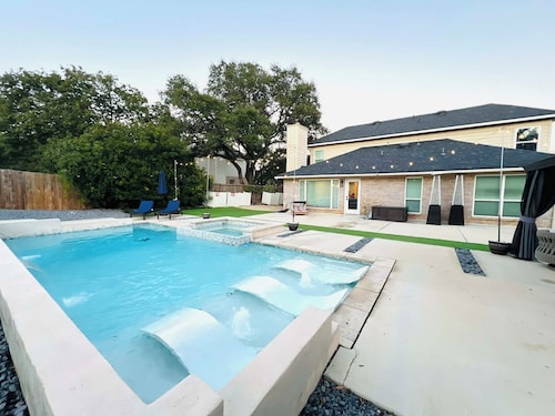 4BR San Antonio Home w/ Private Pool Family-Friendly Stay.