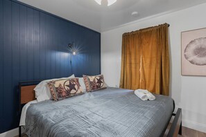 Fer et planche à repasser, Wi-Fi, draps fournis