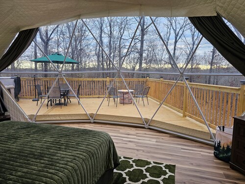 Private Forest Dome with Hot Tub, Fire Pit & King Bed