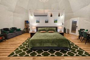 WiFi, bed sheets