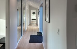 Interior - 5 bedroom gorgeous home in Karrebæksminde (Karrebæksminde)