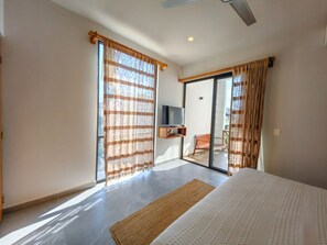 Silitysrauta/-lauta, Wi-Fi, vuodevaatteet