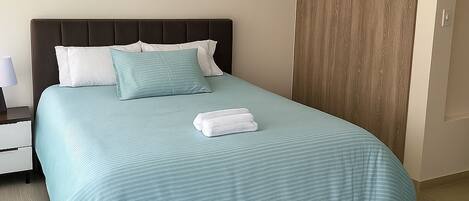 1 chambre, Wi-Fi gratuit, draps fournis