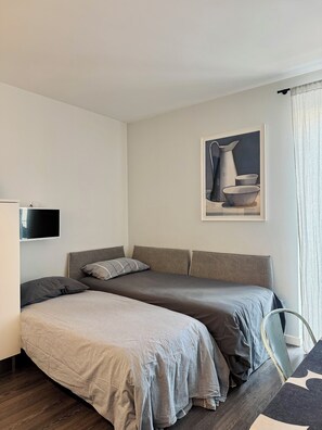 Fer et planche à repasser, Wi-Fi, draps fournis