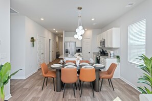 Dining - Stylish New Build 3BR/3BA - Prime Location Near Beach and Airport (Myrtle Beach)