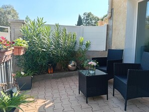 Terrace/patio - Grand Studio Ndame-Adiana with SPA (TRANS EN PROVENCE)