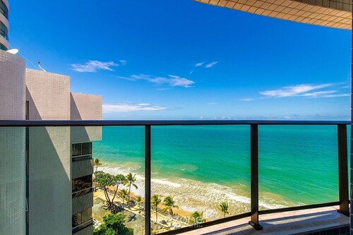 Apto w/ Balcony Beachfront in Boa Viagem Cpf0902