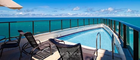 Basic Apartment | Pool | Outdoor pool