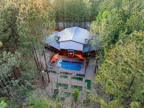 Exterior - Heated Pool, Mini Golf, HotTub, FirePit, Sleeps 14 (Broken Bow)
