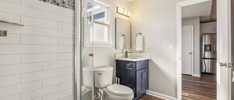 Shared bath top-level