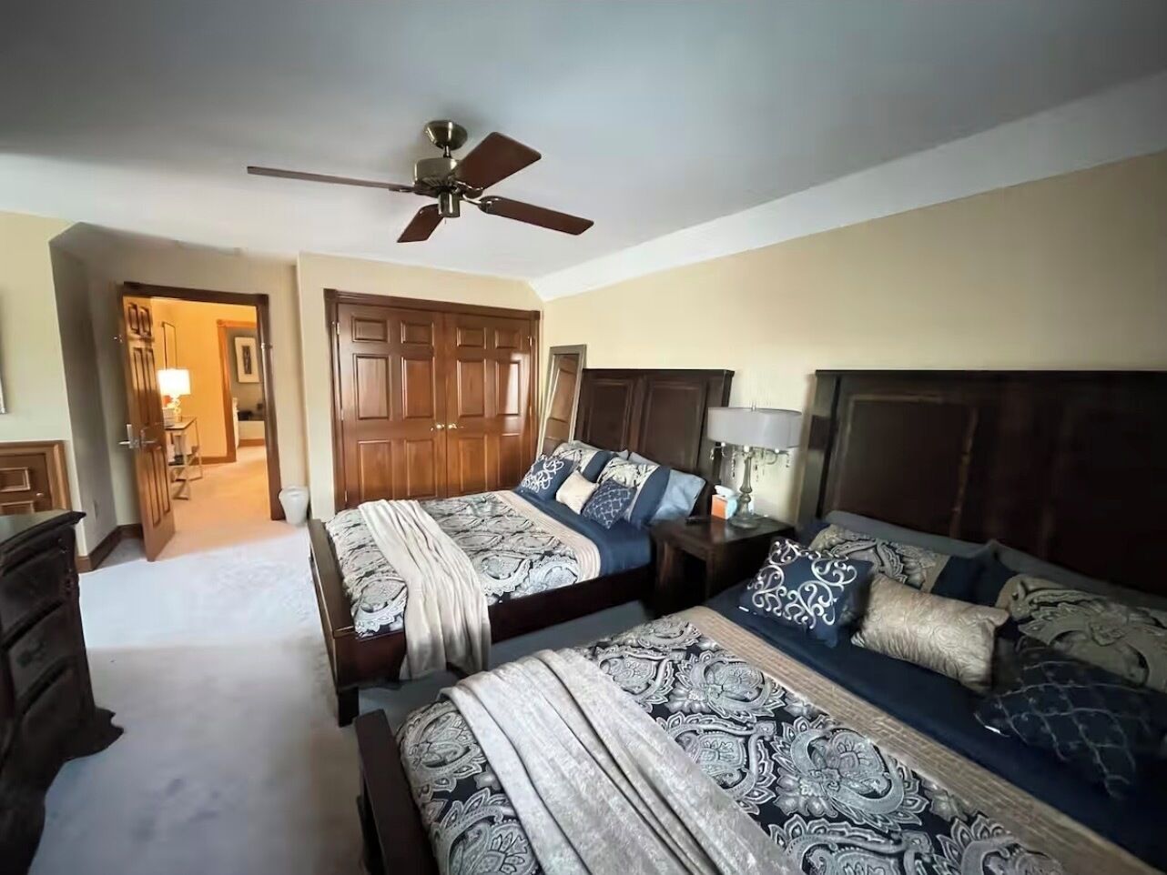 Comfort Room, Pool View | Iron/ironing board, free WiFi