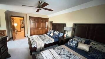 Comfort Room, Pool View | Iron/ironing board, free WiFi