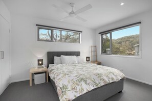 1 bedroom, WiFi, bed sheets - Snowgums | Crackenback | Modern Escape (Crackenback)