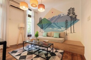 Televisión, oficina