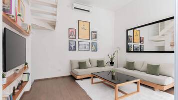 Televisión, oficina