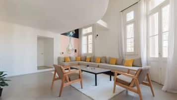 Televisión y oficina