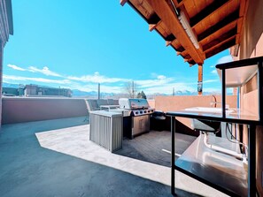 Terrace/patio - Arkansas River Condo / Downtown / 2 Balconies (Salida)