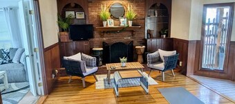 Spacious 4-bedroom house in a prized location in  Louisville